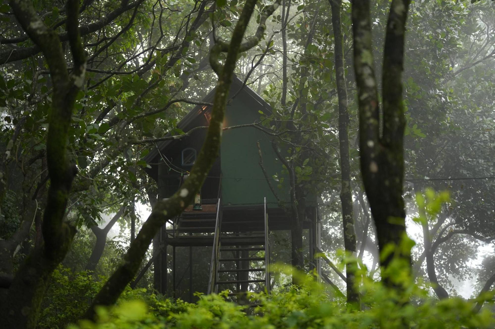 Regina Silva Camping & Nature Resort Paithalmala Екстериор снимка